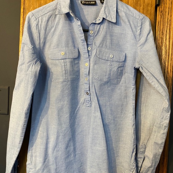 Chambray top - Picture 2 of 5